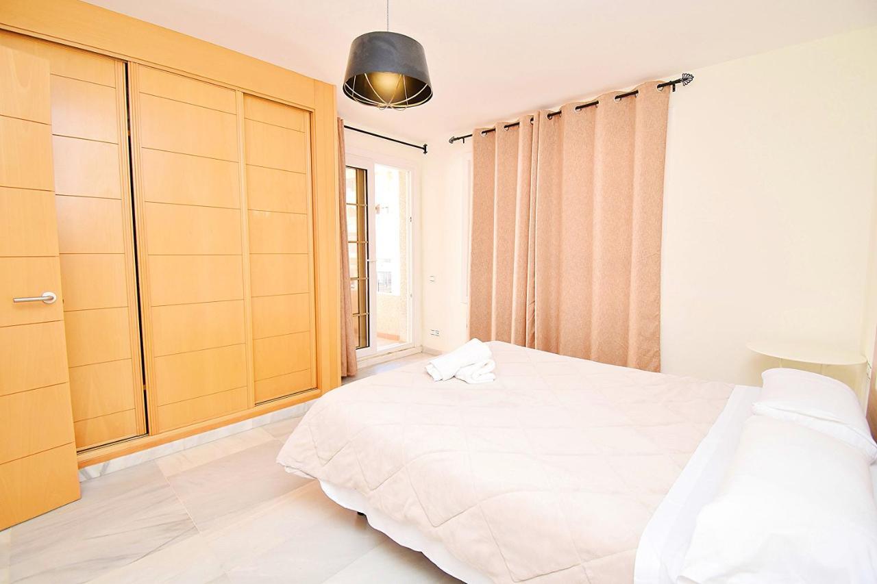 Expoholidays - Apartamentos Puerto Almerimar Eksteriør billede