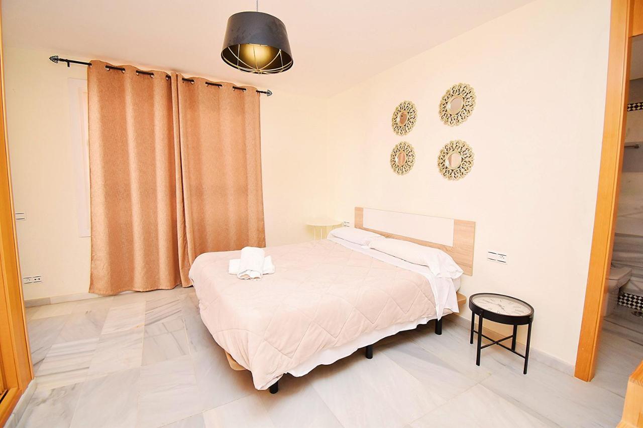 Expoholidays - Apartamentos Puerto Almerimar Eksteriør billede